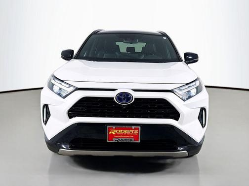 2023 Toyota RAV4 Hybrid SE