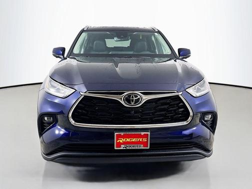 2026 Toyota Highlander Hybrid Limited