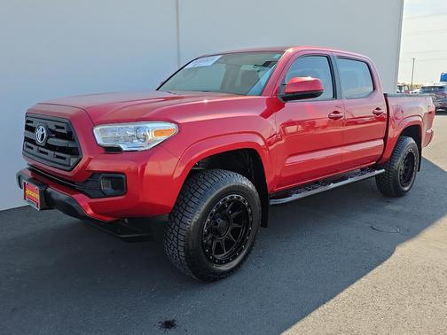 2017 Toyota Tacoma SR