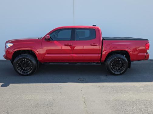 2017 Toyota Tacoma SR
