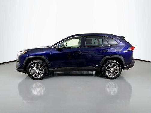 2025 Toyota RAV4 Hybrid XLE Premium