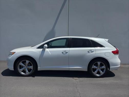 2011 Toyota Venza Base