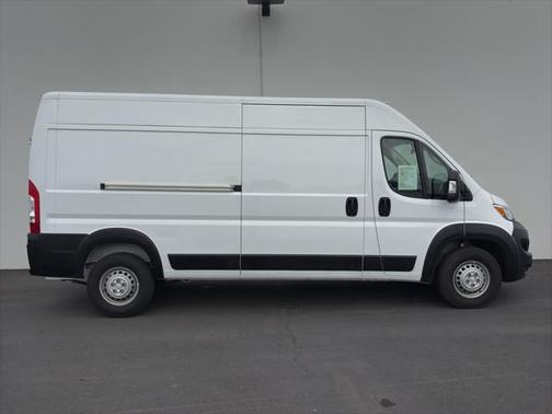 2024 RAM ProMaster 2500 Tradesman