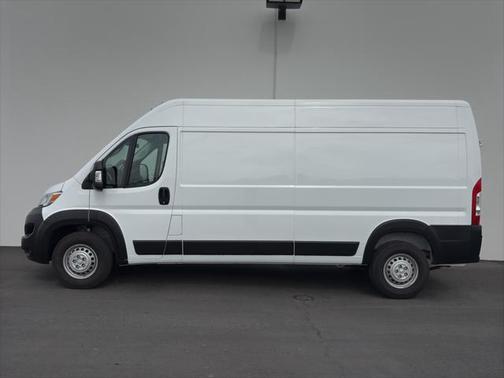 2024 RAM ProMaster 2500 Tradesman