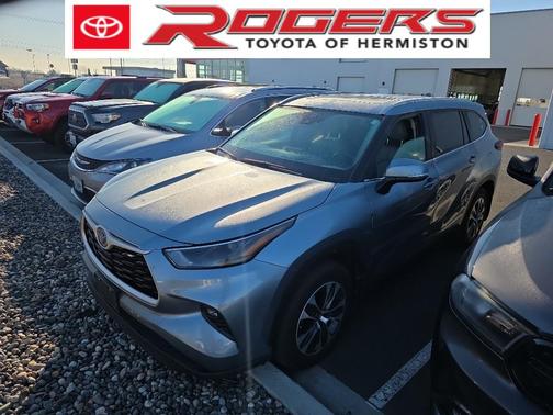 2023 Toyota Highlander Hybrid XLE