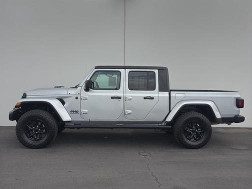 2022 Jeep Gladiator Altitude 4x4
