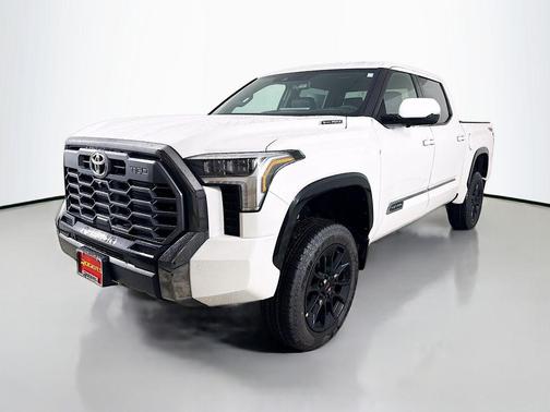 2026 Toyota Tundra Hybrid Platinum