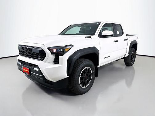 2026 Toyota Tacoma Hybrid TRD Off Road
