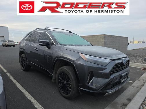2023 Toyota RAV4 Hybrid SE
