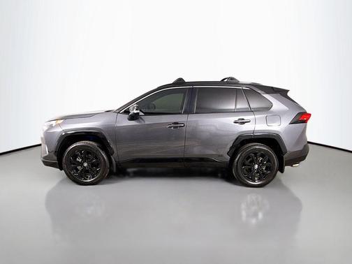 2023 Toyota RAV4 Hybrid SE