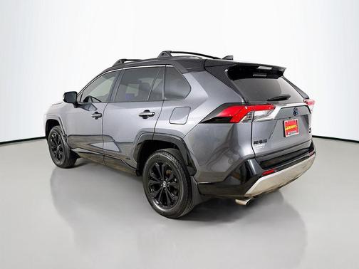 2023 Toyota RAV4 Hybrid SE