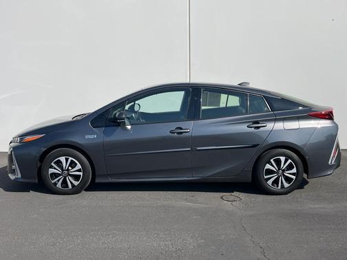 2017 Toyota Prius Prime Advanced