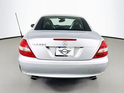 2006 Mercedes-Benz SLK-Class Base