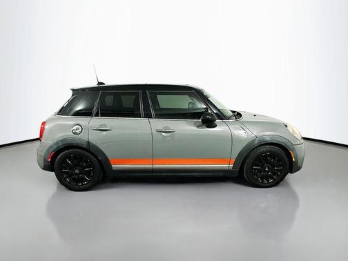 2016 MINI Hardtop Cooper S