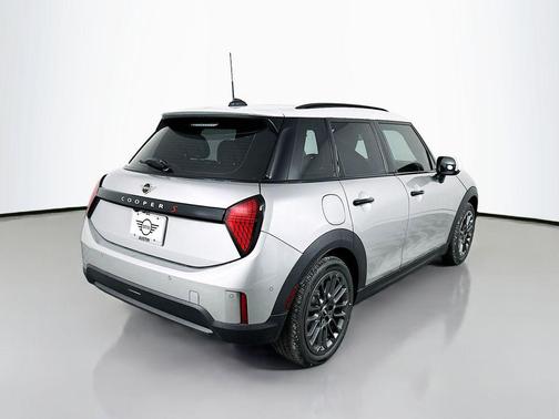 2026 MINI Hardtop Cooper S