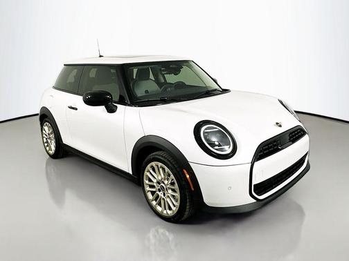 2025 MINI Hardtop Cooper