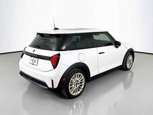 2025 MINI Hardtop Cooper