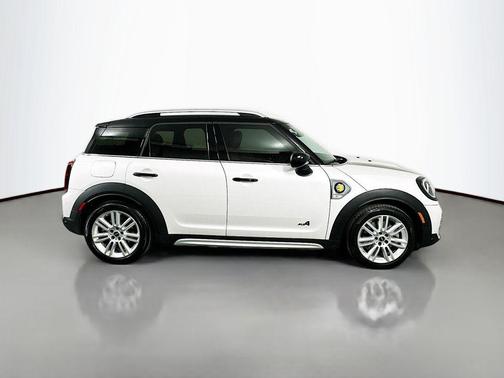 2023 MINI SE Countryman Cooper