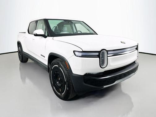 2025 Rivian R1T Adventure