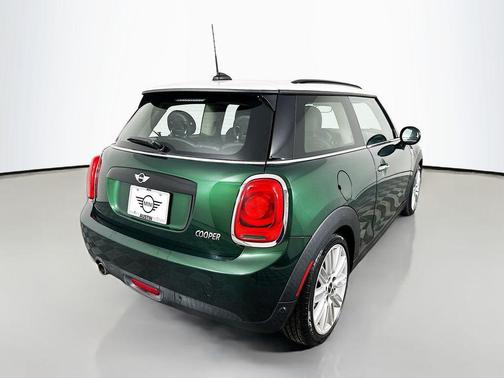 2018 MINI Hardtop Cooper