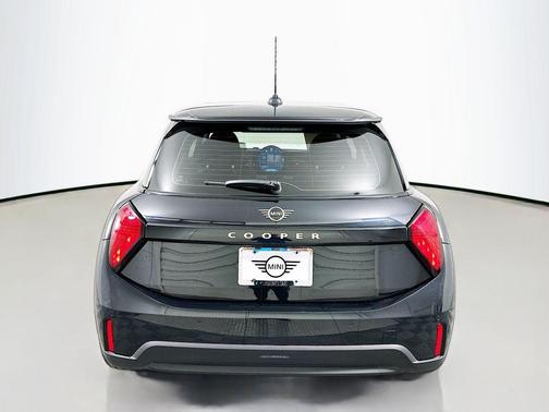 2025 MINI Hardtop Cooper