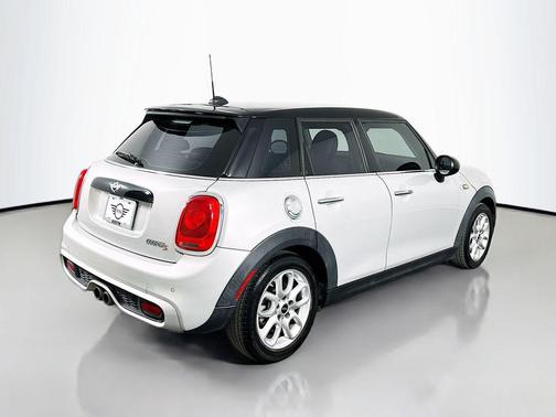 2018 MINI Hardtop Cooper S