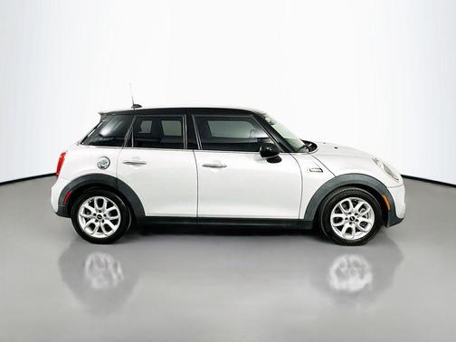 2018 MINI Hardtop Cooper S