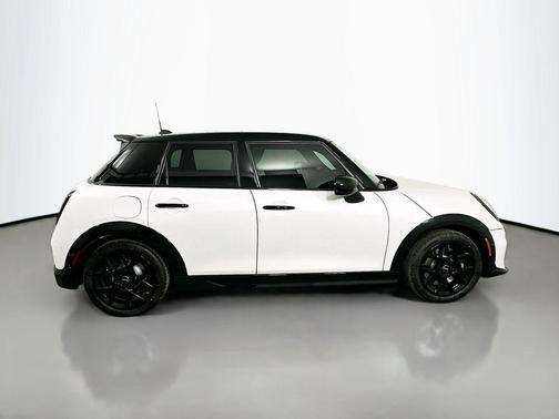 2026 MINI Hardtop Cooper S