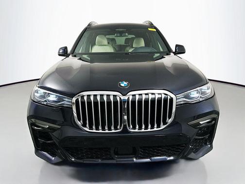 2019 BMW X7 xDrive50i