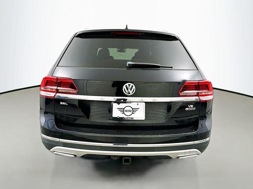 2018 Volkswagen Atlas 3.6L SEL Premium