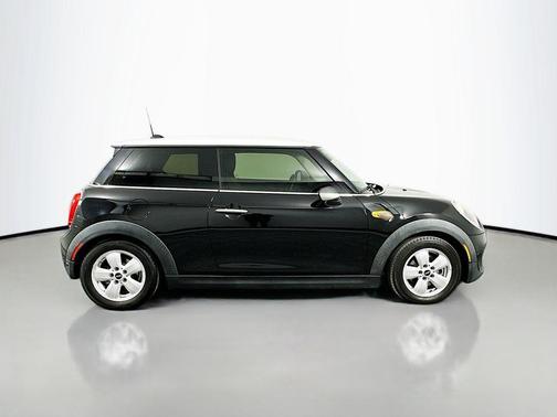 2018 MINI Hardtop Cooper
