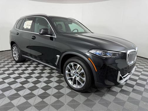 Black Sapphire Metallic 2026 BMW X5 xDrive40i