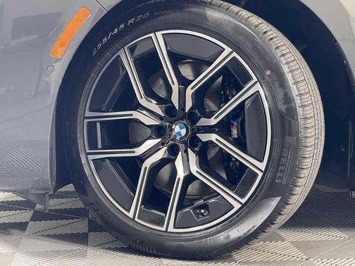 2026 BMW i7 xDrive60