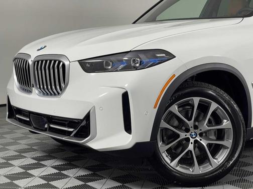 2026 BMW X5 sDrive40i