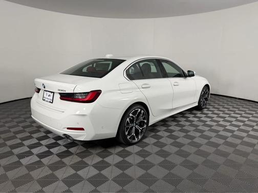 2026 BMW 330 xDrive NA