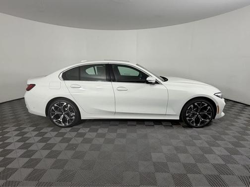 2026 BMW 330 xDrive NA