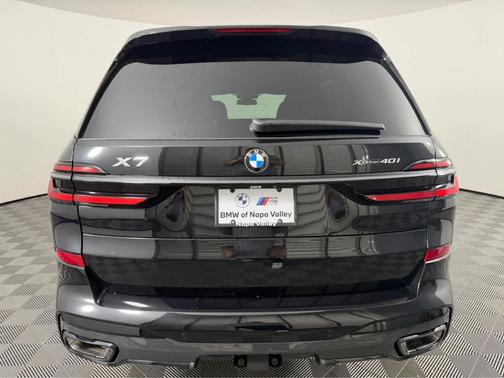 2026 BMW X7 xDrive40i
