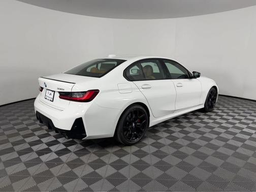 2026 BMW 330 xDrive NA