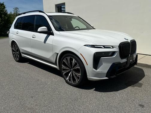2024 BMW X7 xDrive40i