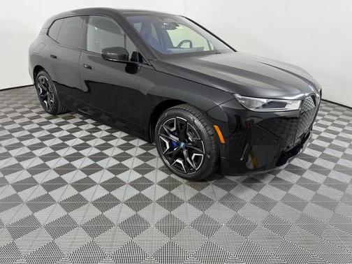 2025 BMW iX xDrive50