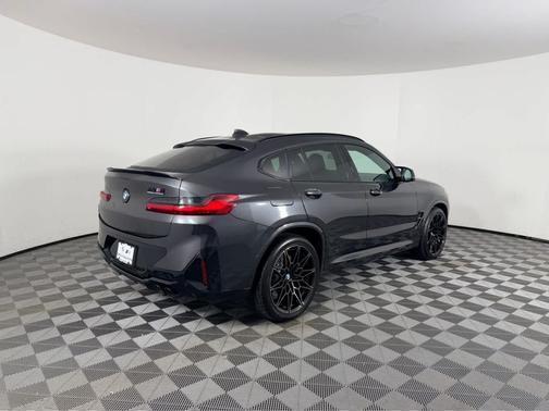 2025 BMW X4 M AWD