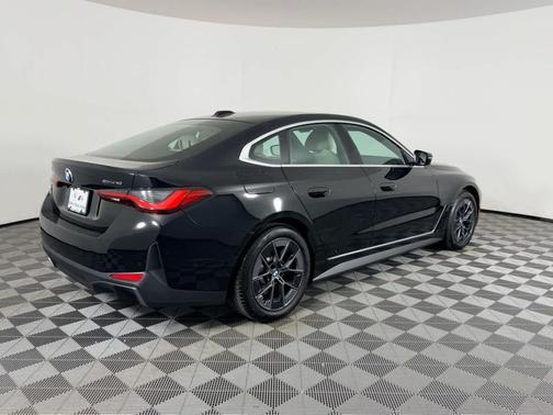 Jet Black 2026 BMW i4 Gran Coupe eDrive40
