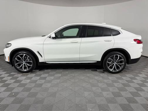 Alpine White 2023 BMW X4 xDrive30i