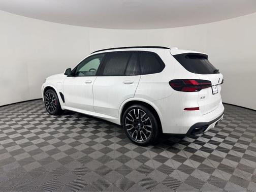 2026 BMW X5 PHEV xDrive50e