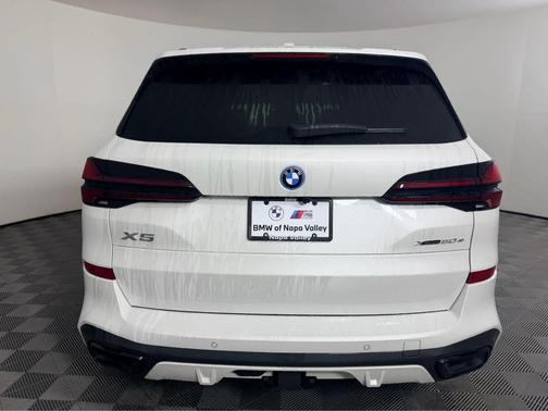 2026 BMW X5 PHEV xDrive50e