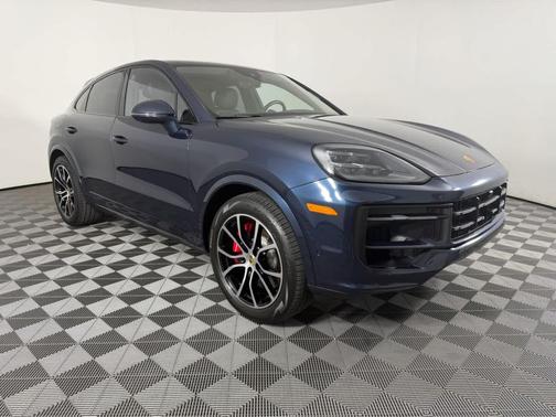 2024 Porsche Cayenne S