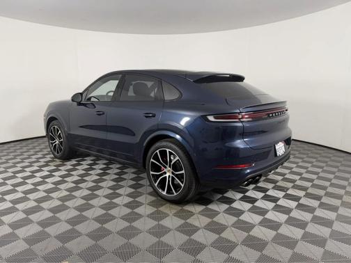 2024 Porsche Cayenne S