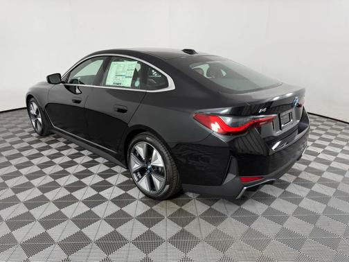 2025 BMW i4 Gran Coupe xDrive40