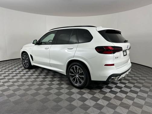 2026 BMW X5 PHEV xDrive50e