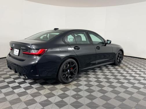 2026 BMW 330 xDrive NA